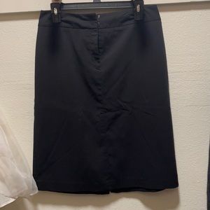 Women’s nine and Company skirt